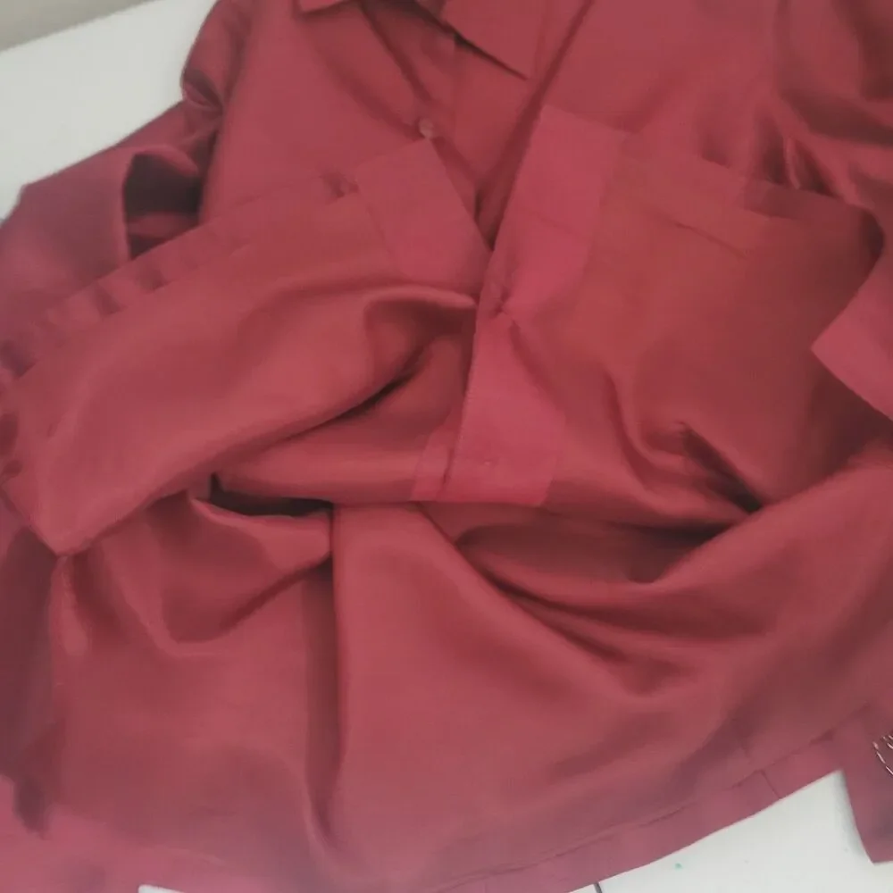 Silkland Petite size 8P button front blouse silk collar lightweight shoulder pad
